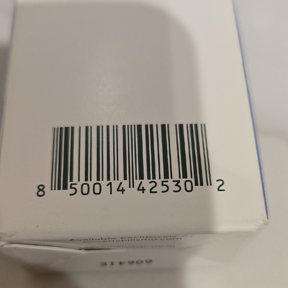 Beverly Hills MD Rapid Lift Advanced Neck Serum - White - Picture 8 of 8